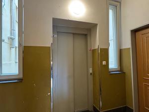 Prodej bytu 1+kk, Praha - Holešovice, Tovární, 35 m2