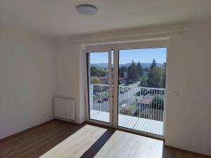 Pronájem bytu 2+kk, Klatovy, Cibulkova, 57 m2