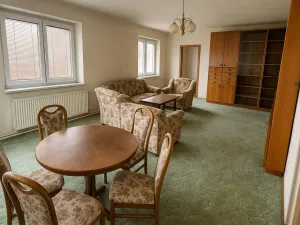 Prodej rodinného domu, Pardubice, 244 m2