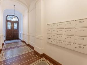 Pronájem bytu 1+kk, Praha - Staré Město, Martinská, 32 m2