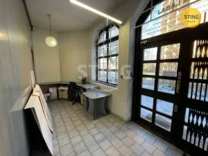 Prodej komerční nemovitosti, Třinec, Kopernikova, 70 m2