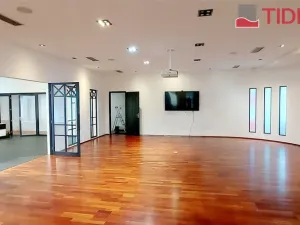 Pronájem kanceláře, Modletice, 200 m2