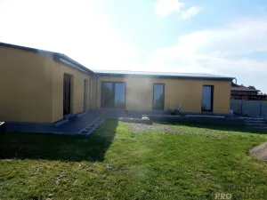 Pronájem bytu 2+kk, Smečno, Třebichovická, 80 m2