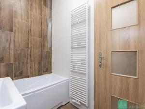 Pronájem bytu 2+1, Teplice, 28. října, 50 m2