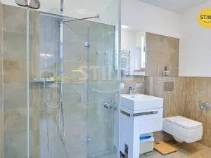 Prodej obchodního prostoru, Kroměříž, 1. máje, 102 m2