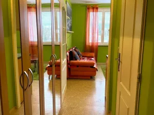 Pronájem bytu 1+kk, Karlovy Vary - Bohatice, Kpt. Nálepky, 20 m2