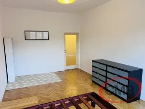 Prodej bytu 2+kk, Praha, Na Mlejnku, 51 m2