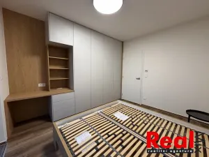 Pronájem bytu 2+kk, Brno - Komín, Podveská, 59 m2