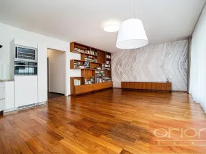 Pronájem bytu 3+kk, Praha - Smíchov, Pod Děvínem, 96 m2