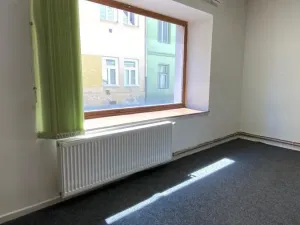 Pronájem atypického bytu, Česká Lípa, Žižkova, 50 m2