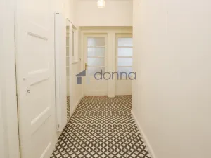 Pronájem bytu 3+kk, Praha, Sokolovská, 95 m2