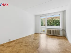 Prodej bytu 3+1, Karlovy Vary - Drahovice, Vítězná, 86 m2