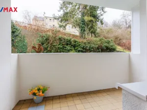 Prodej bytu 3+1, Karlovy Vary - Drahovice, Vítězná, 86 m2