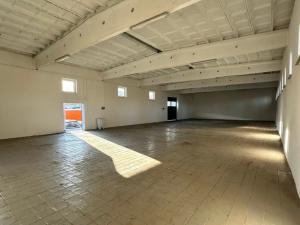 Pronájem skladu, Kladno - Dubí, Libušina, 350 m2