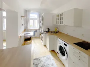 Pronájem bytu 1+1, Praha, Záběhlická, 25 m2