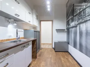 Prodej kanceláře, Praha - Hostivař, Hostivařská, 153 m2