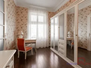 Pronájem bytu 4+kk, Karlovy Vary, Zeyerova, 124 m2