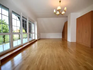 Pronájem rodinného domu, Průhonice, Sadová, 350 m2