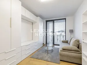 Pronájem bytu 1+kk, Praha - Smíchov, Holečkova, 34 m2