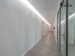 Pronájem bytu 1+kk, Zlín, Lorencova, 43 m2