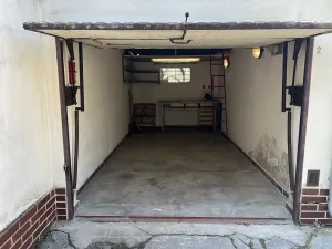Pronájem garáže, Brno, Kosmákova, 16 m2