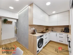 Prodej bytu 2+1, Praha - Troja, Na Šutce, 56 m2