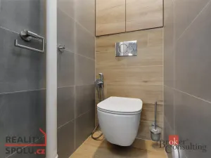 Prodej bytu 2+1, Praha - Troja, Na Šutce, 56 m2