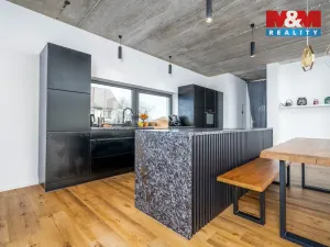 Prodej rodinného domu, Náchod, 224 m2