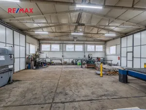 Prodej výrobních prostor, Neuměř, 405 m2
