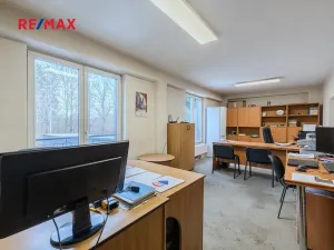 Prodej výrobních prostor, Neuměř, 405 m2