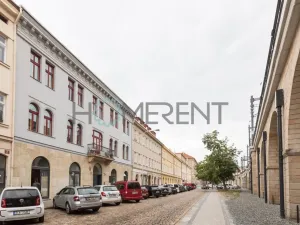 Pronájem bytu 2+kk, Praha - Karlín, Prvního pluku, 55 m2