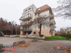 Prodej bytu 1+kk, Praha - Modřany, Komořanská, 37 m2