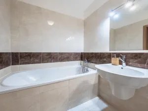 Pronájem bytu 3+kk, Praha - Krč, V Štíhlách, 80 m2