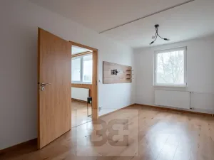 Pronájem bytu 2+kk, Liberec, Česká, 40 m2