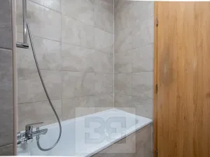 Pronájem bytu 2+kk, Liberec, Česká, 40 m2