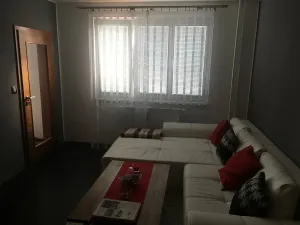 Pronájem bytu 2+1, Praha, Čílova, 54 m2