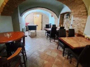 Pronájem restaurace, Olomouc, Pavlovická, 112 m2