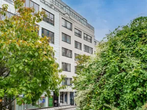 Pronájem bytu 1+kk, Praha, Pobřežní, 35 m2