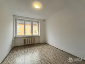 Pronájem bytu 2+1, Sokolov, Heyrovského, 50 m2