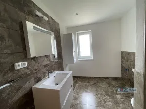 Pronájem bytu 2+kk, Břeclav, Šilingrova, 70 m2