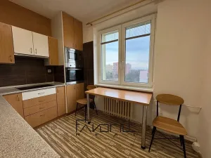 Pronájem bytu 3+1, Ostrava, Ukrajinská, 68 m2