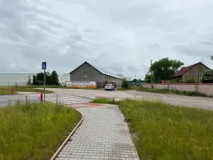 Pronájem výrobních prostor, Pavlov, 5626 m2