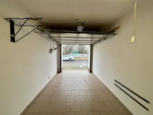 Prodej bytu 4+kk, Jesenice, Za Rybníkem, 104 m2