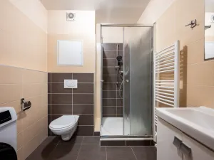 Prodej bytu 2+kk, Pardubice - Trnová, Jozefa Gabčíka, 49 m2