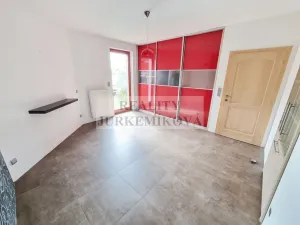 Pronájem bytu 1+kk, České Budějovice - České Budějovice 7, Janáčkova, 25 m2