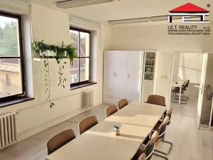 Pronájem kanceláře, Brno, Husova, 69 m2