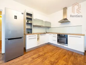 Prodej bytu 2+kk, Praha - Újezd nad Lesy, Domanovická, 67 m2