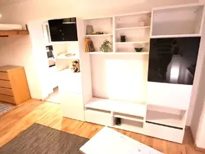 Prodej bytu 2+kk, Praha - Smíchov, Grafická, 49 m2