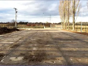 Pronájem komerčního pozemku, Praha - Horní Počernice, 650 m2