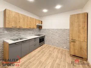 Pronájem bytu 2+1, Frýdek-Místek - Frýdek, Jeronýmova, 56 m2